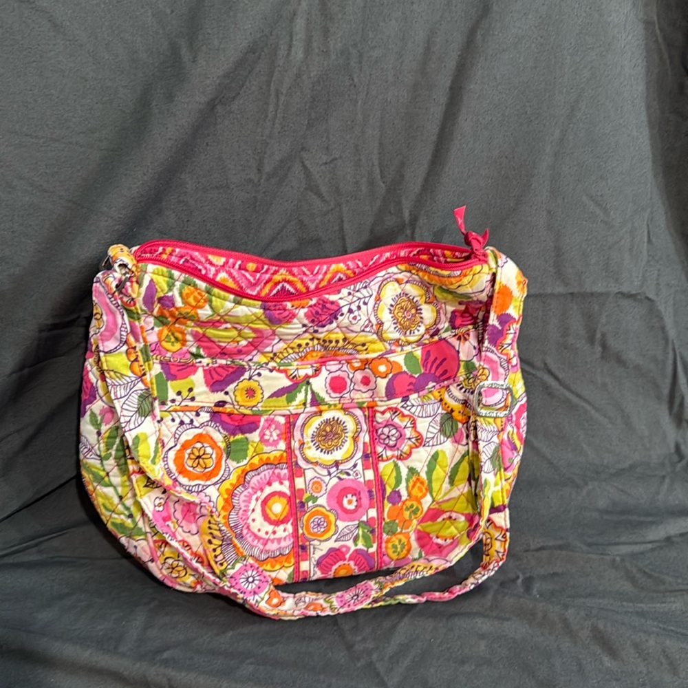 Vera Bradley cross body adjustable bag in the Clementine Floral pattern.
